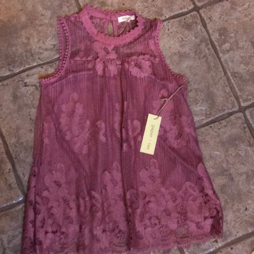 Lace tank top/Paper Tee